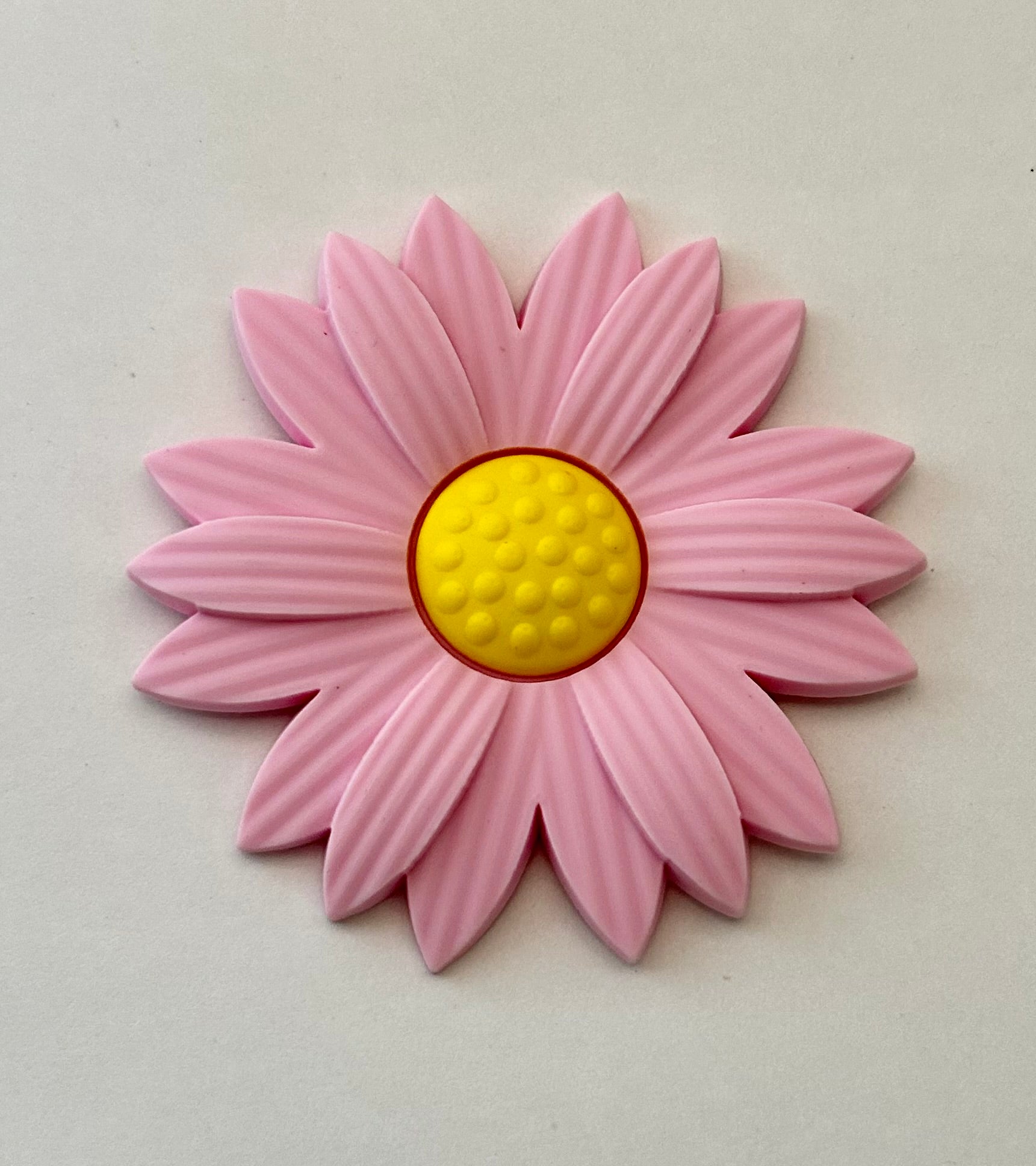 Pink flower decorative car grill insert – Grill Bits"